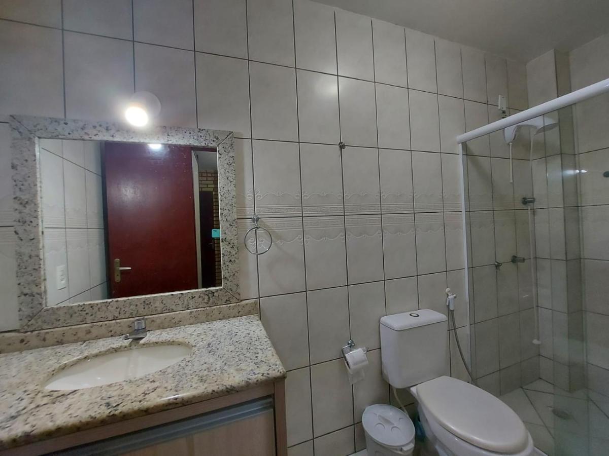 Apartamento 12 - Bombinhas - 200 Metros Da Praia Экстерьер фото