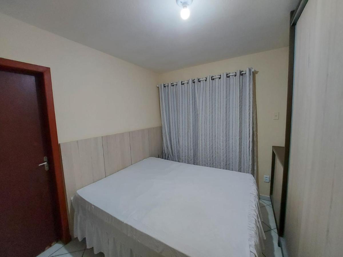 Apartamento 12 - Bombinhas - 200 Metros Da Praia Экстерьер фото