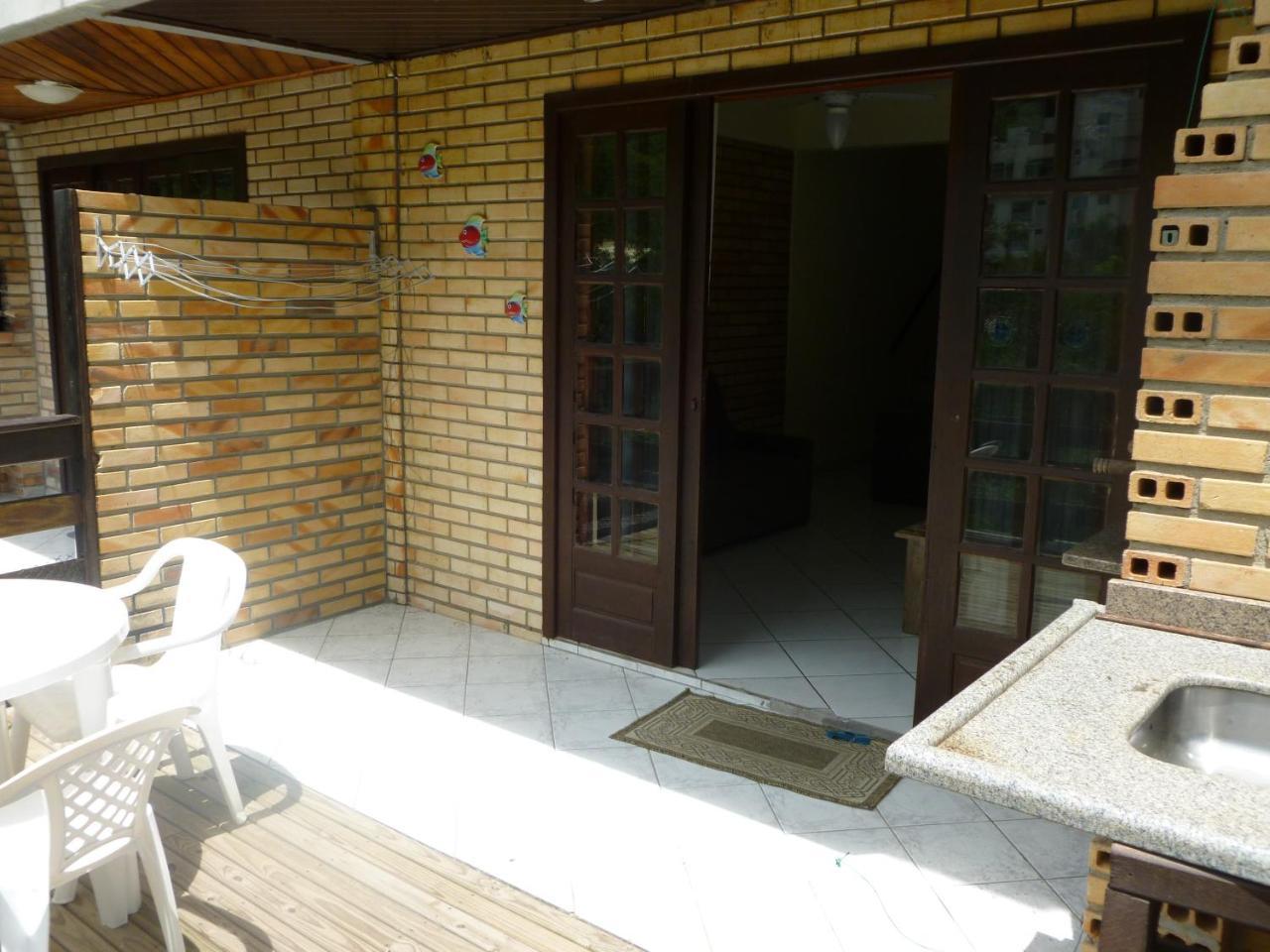 Apartamento 12 - Bombinhas - 200 Metros Da Praia Экстерьер фото