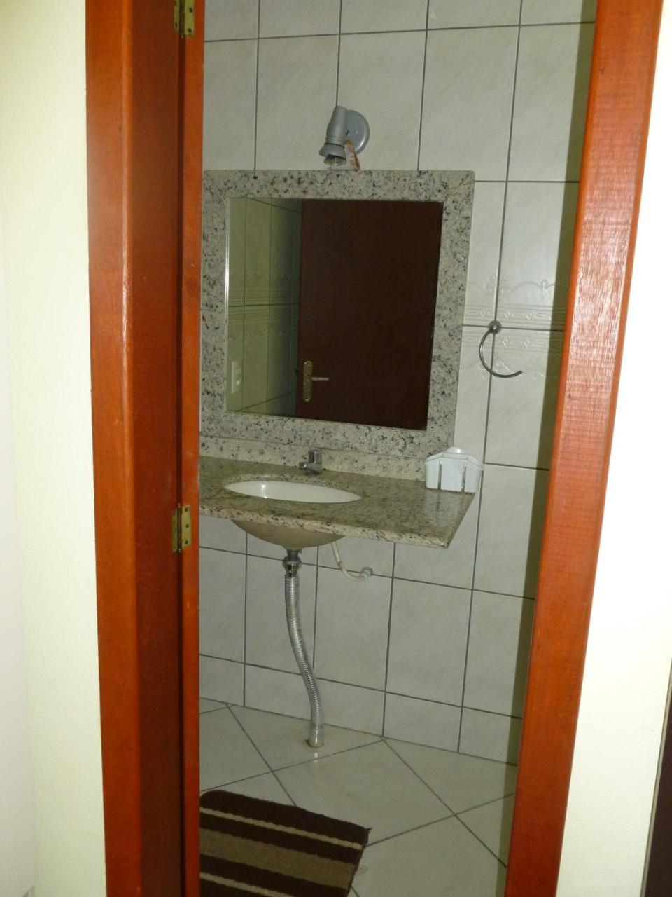 Apartamento 12 - Bombinhas - 200 Metros Da Praia Экстерьер фото